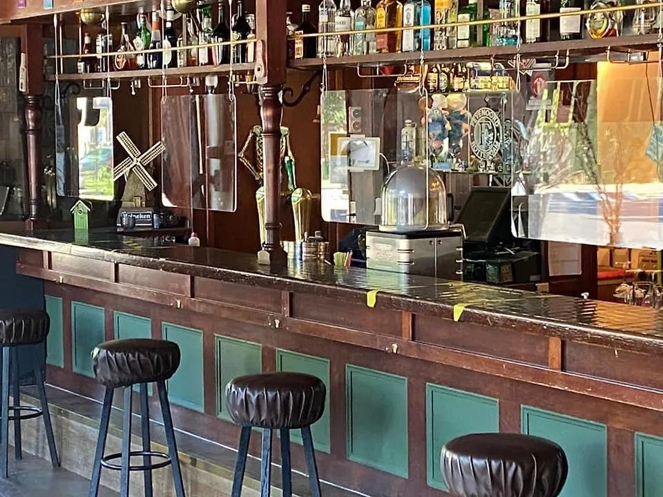 Hotel Cafe The Windmill Schiedam